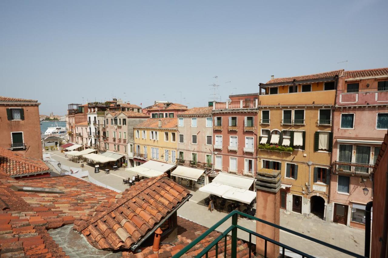 Apartament Acqua - Attico Con Terrazza